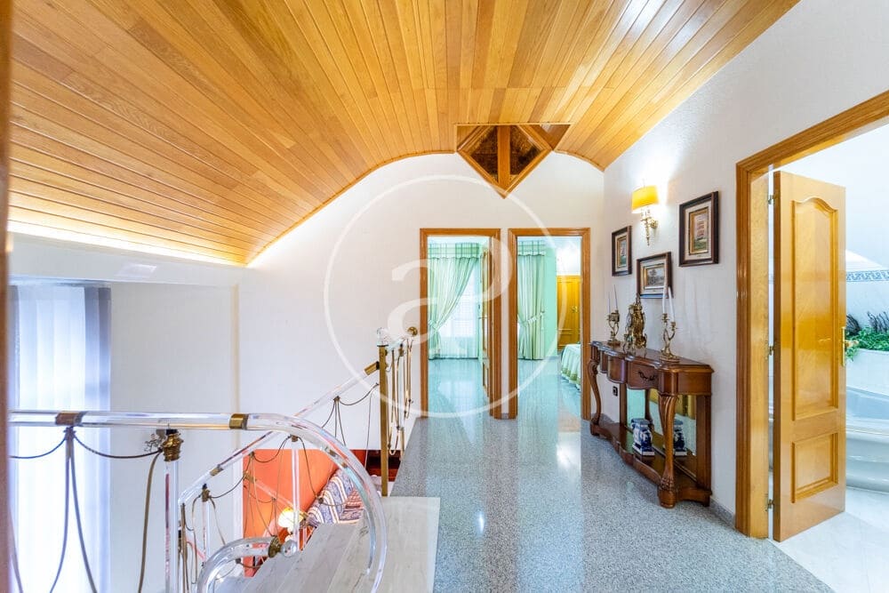 5 quarto Moradia para venda em San Vicente / Sant Vicent del Raspeig com piscina - 715 000 € (Ref: 9851858)