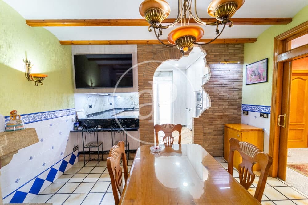 5 quarto Moradia para venda em San Vicente / Sant Vicent del Raspeig com piscina - 715 000 € (Ref: 9851858)