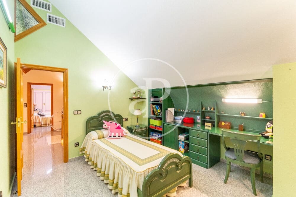 5 quarto Moradia para venda em San Vicente / Sant Vicent del Raspeig com piscina - 715 000 € (Ref: 9851858)