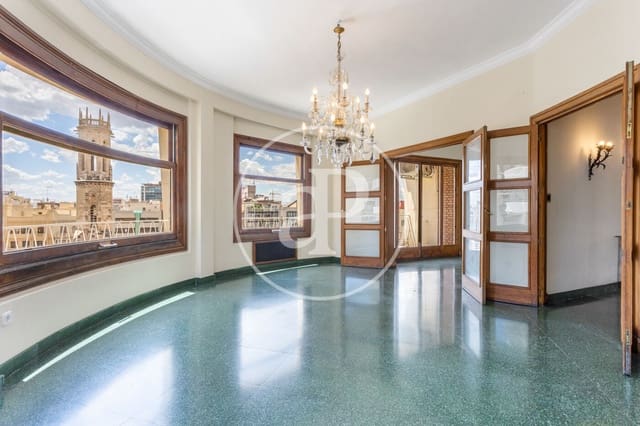 5 soverom Leilighet til leie i El Mercat, Valencia by - € 4 300 (Ref: 9851859)