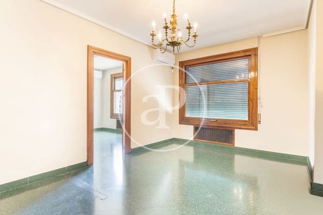 5 soverom Leilighet til leie i El Mercat, Valencia by - € 4 300 (Ref: 9851859)