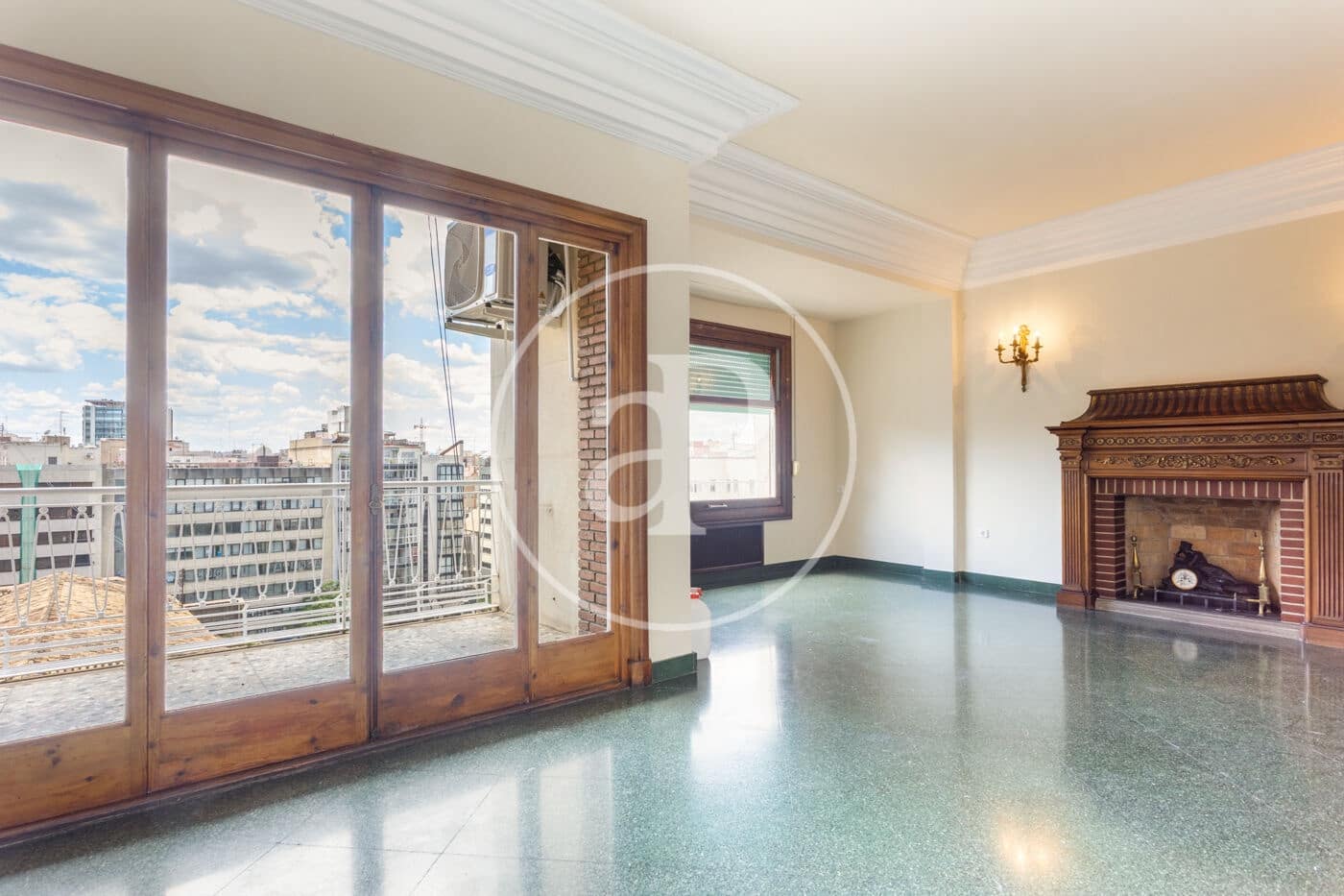 5 soverom Leilighet til leie i Valencia by - € 4 300 (Ref: 9851859)