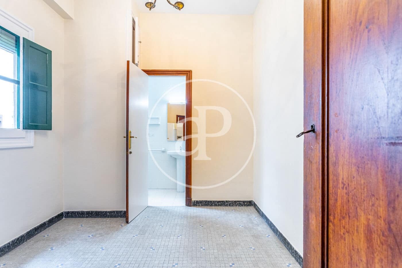 5 soverom Leilighet til leie i Valencia by - € 4 300 (Ref: 9851859)