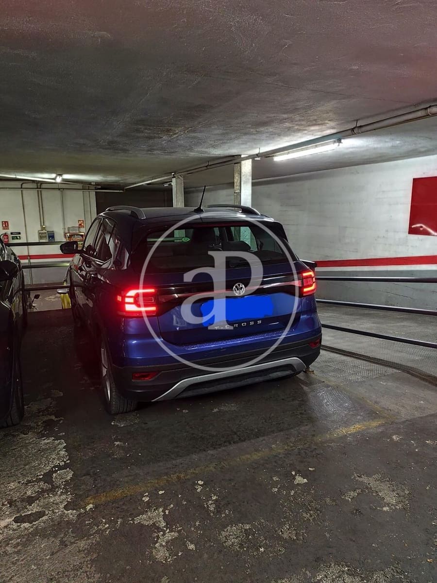 2 sovrum Takvåning att hyra i Valencia stad med garage - 1 750 € (Ref: 9851861)