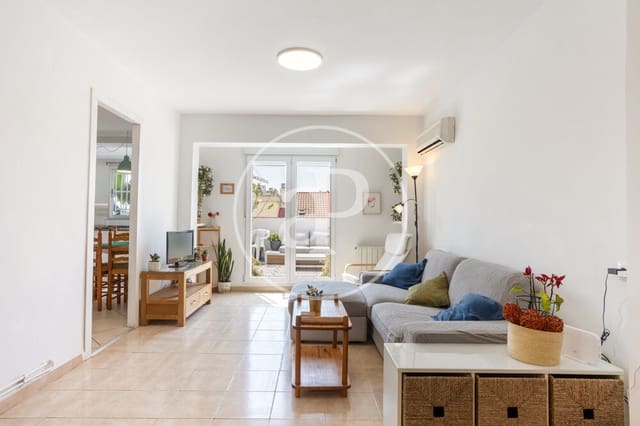 2 soverom Penthouse til leie i Nou Moles, Valencia by med garasje - € 1 650 (Ref: 9851861)