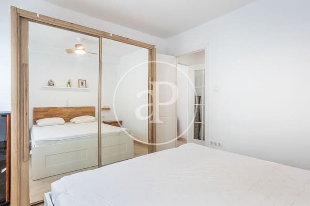 2 soverom Penthouse til leie i Nou Moles, Valencia by med garasje - € 1 650 (Ref: 9851861)