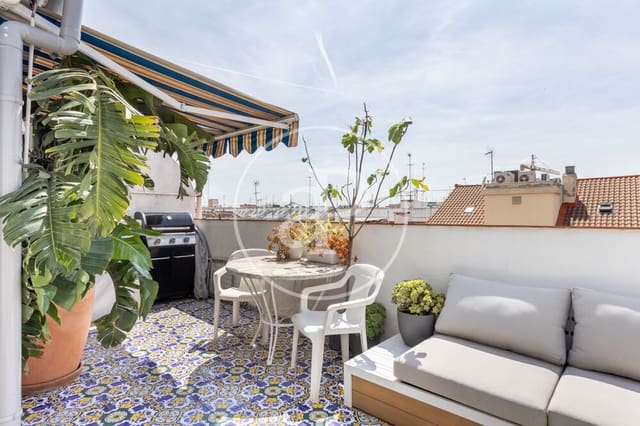 2 soverom Penthouse til leie i Nou Moles, Valencia by med garasje - € 1 650 (Ref: 9851861)