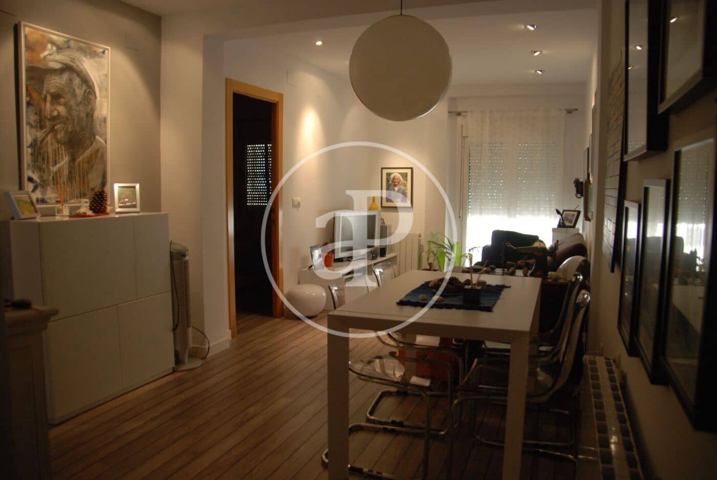 2 bedroom Apartment for rent in Valencia city - € 1,250 (Ref: 9855546)