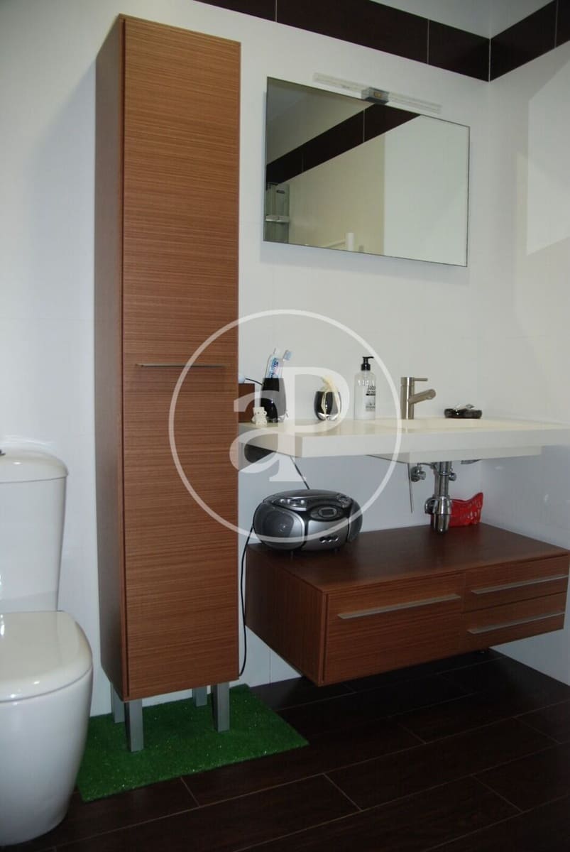 2 bedroom Apartment for rent in Valencia city - € 1,250 (Ref: 9855546)