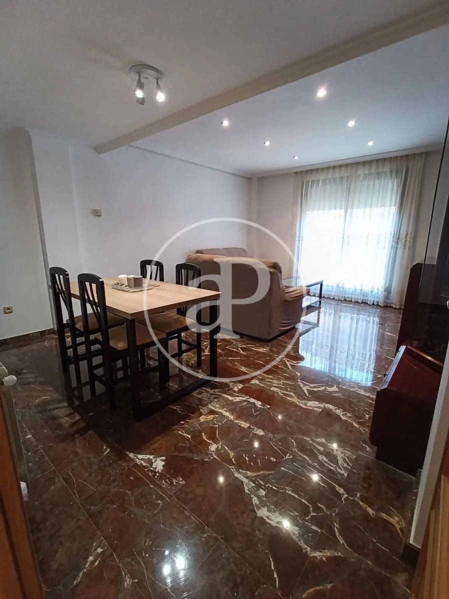 3 bedroom Apartment for rent in Valencia city with garage - € 1,700 (Ref: 9855550)