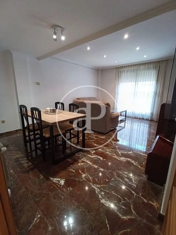 3 bedroom Apartment for rent in El Grau, Valencia city with garage - € 1,700 (Ref: 9855550)