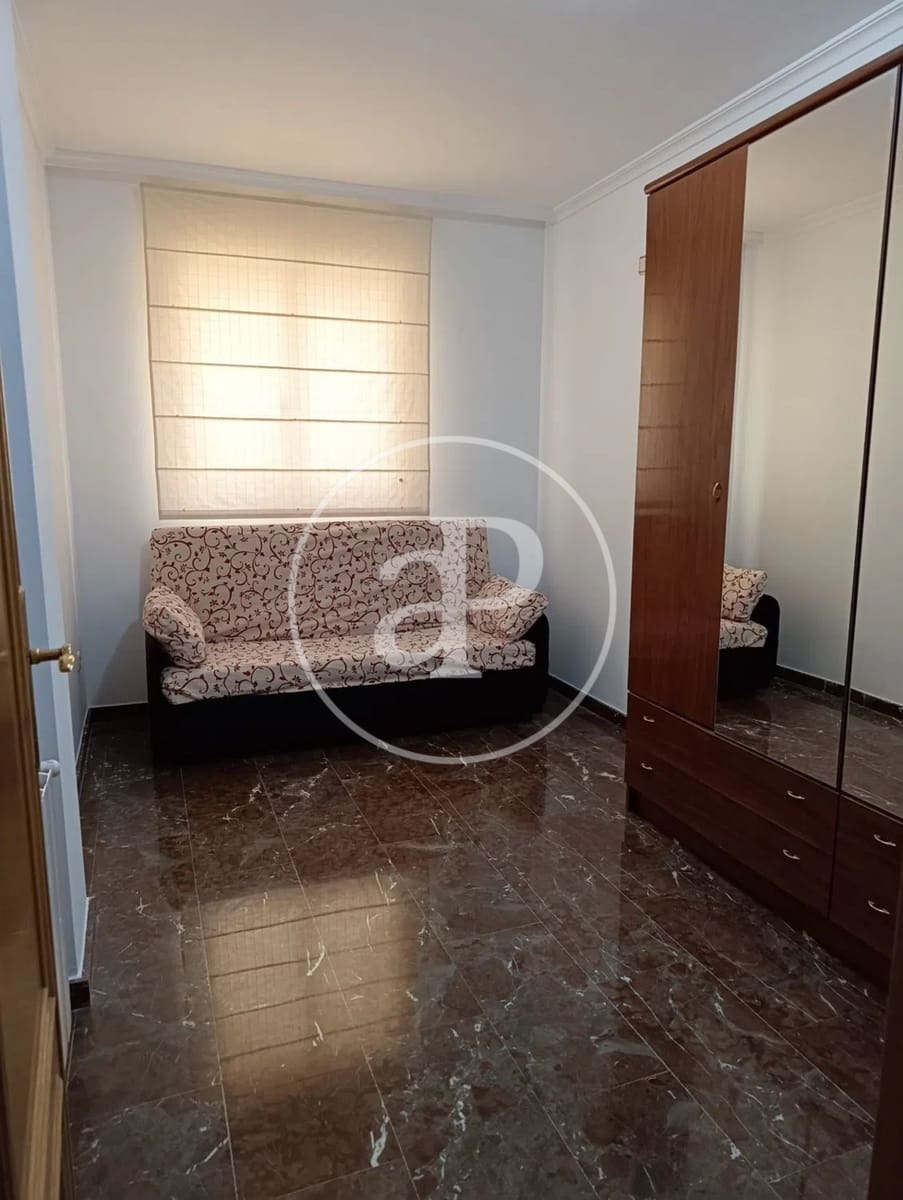 3 bedroom Apartment for rent in Valencia city with garage - € 1,700 (Ref: 9855550)
