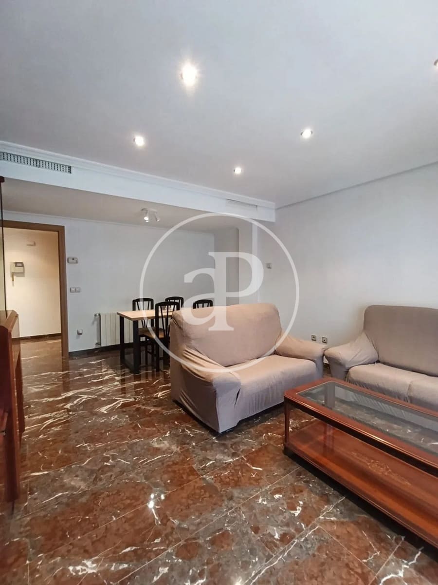 3 bedroom Apartment for rent in Valencia city with garage - € 1,700 (Ref: 9855550)