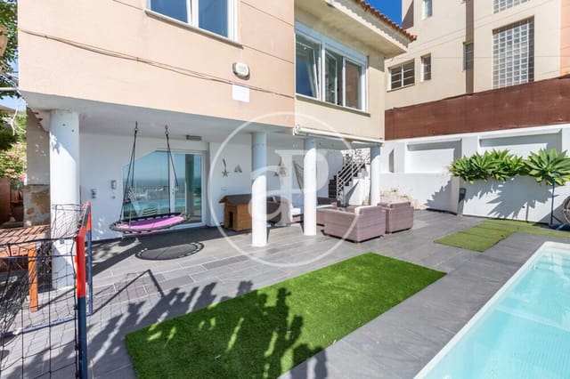 5 quarto Moradia para venda em Chiva com piscina - 470 000 € (Ref: 9855552)