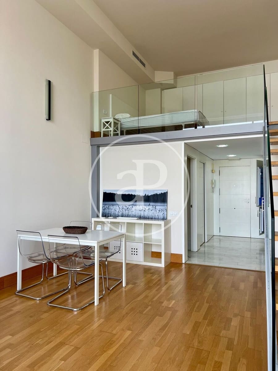 1 sovrum Villa att hyra i Valencia stad med garage - 1 200 € (Ref: 9855556)