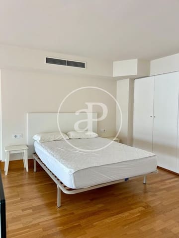 Chalet de 1 habitación en Sant Llorens, València ciudad en alquiler con garaje - 1.200 € (Ref: 9855556)