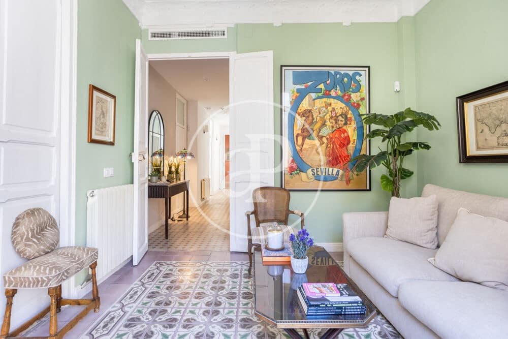 3 bedroom Apartment for rent in Valencia city - € 1,900 (Ref: 9860190)