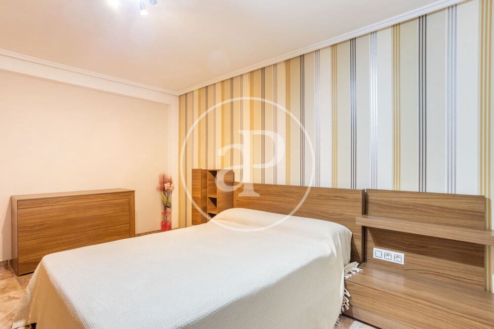 3 bedroom Apartment for sale in Torrent - € 180,000 (Ref: 9860192)