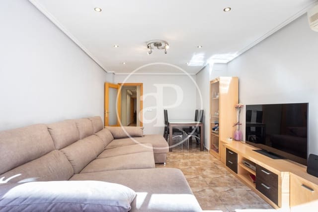3 quarto Apartamento para venda em Torrent - 180 000 € (Ref: 9860192)