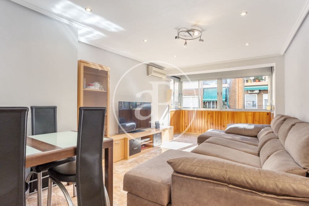 3 bedroom Apartment for sale in Torrent - € 180,000 (Ref: 9860192)