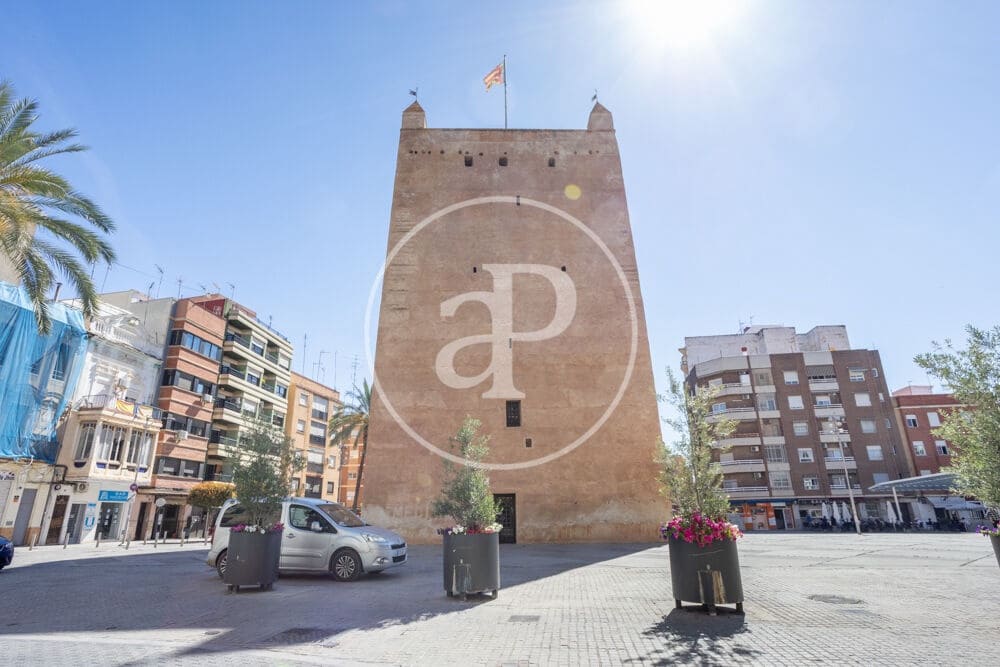 3 bedroom Apartment for sale in Torrent - € 180,000 (Ref: 9860192)