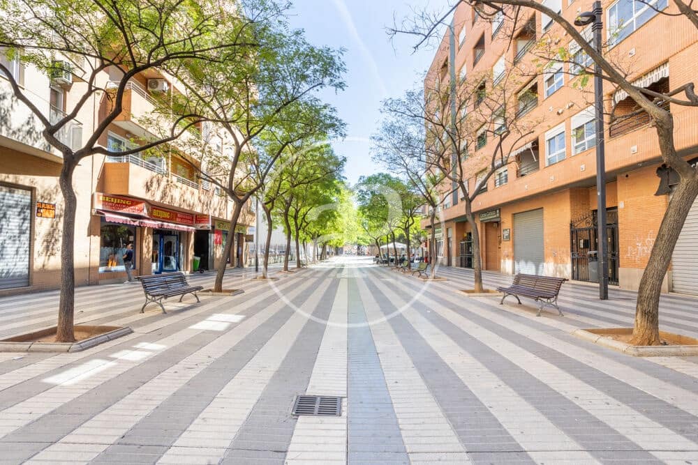 3 bedroom Apartment for sale in Torrent - € 180,000 (Ref: 9860192)