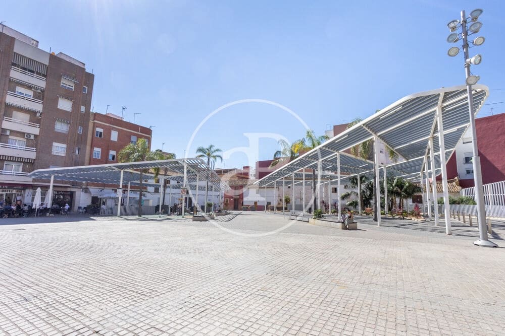 3 bedroom Apartment for sale in Torrent - € 180,000 (Ref: 9860192)