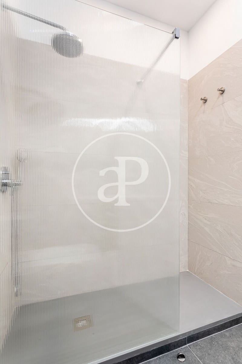 1 bedroom Apartment for rent in Valencia city - € 1,500 (Ref: 9860193)