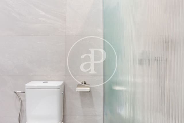 1 sovrum Lägenhet att hyra i El Pla del Remei, Valencia stad - 1 500 € (Ref: 9860193)