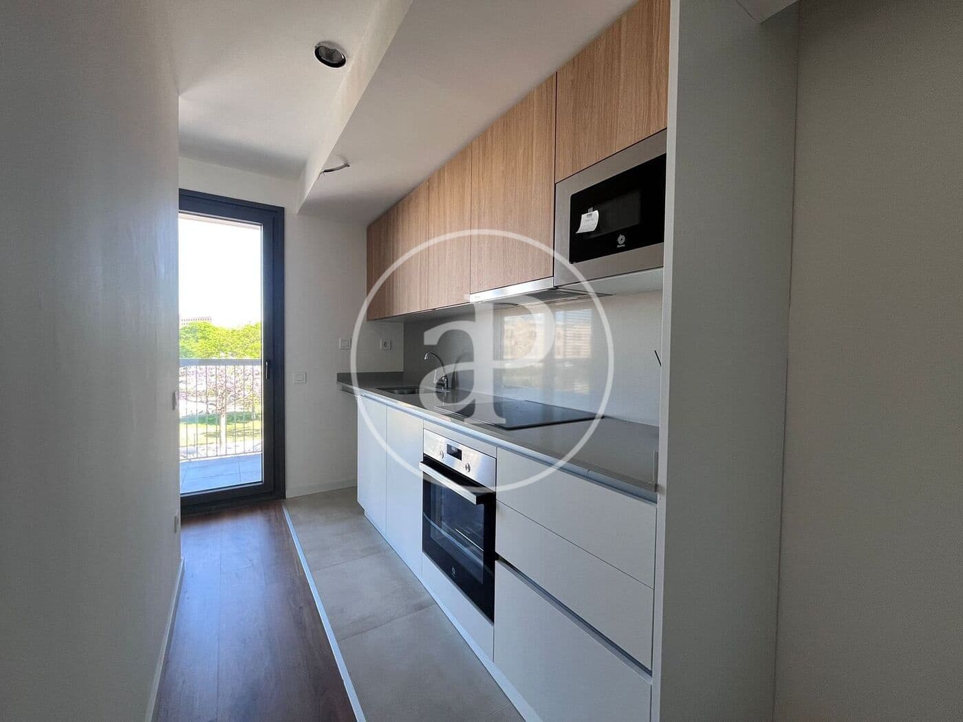 2 bedroom Apartment for sale in Valencia city with pool - € 445,000 (Ref: 9861931)