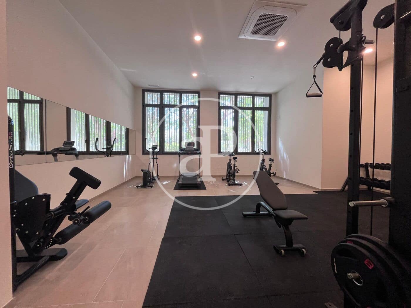 2 bedroom Apartment for sale in Valencia city with pool - € 445,000 (Ref: 9861931)