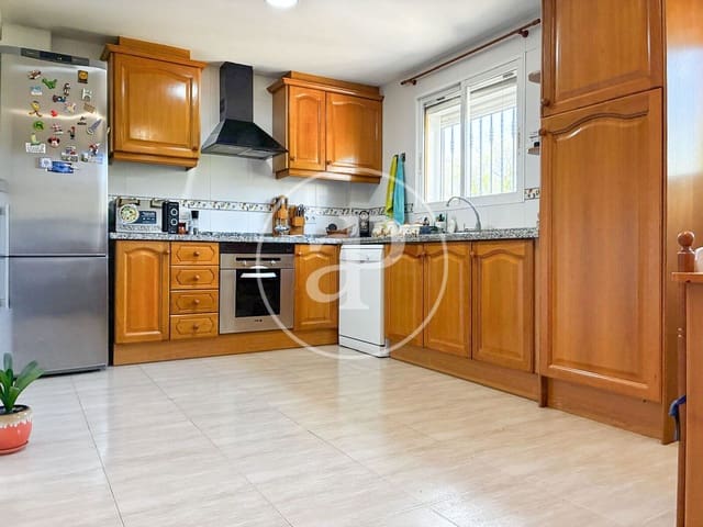 4 sovrum Villa till salu i Alcoy / Alcoi - 190 000 € (Ref: 9861933)