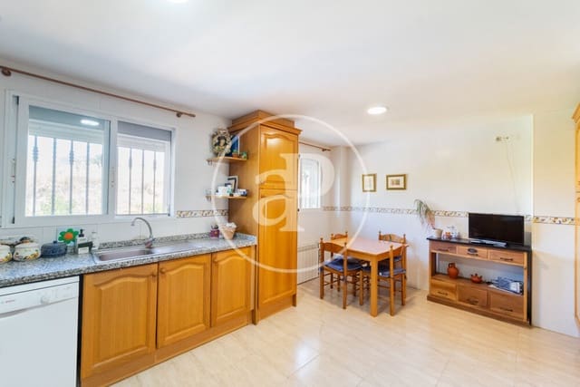 4 soveværelse Villa til salg i Alcoy / Alcoi - € 190.000 (Ref: 9861933)