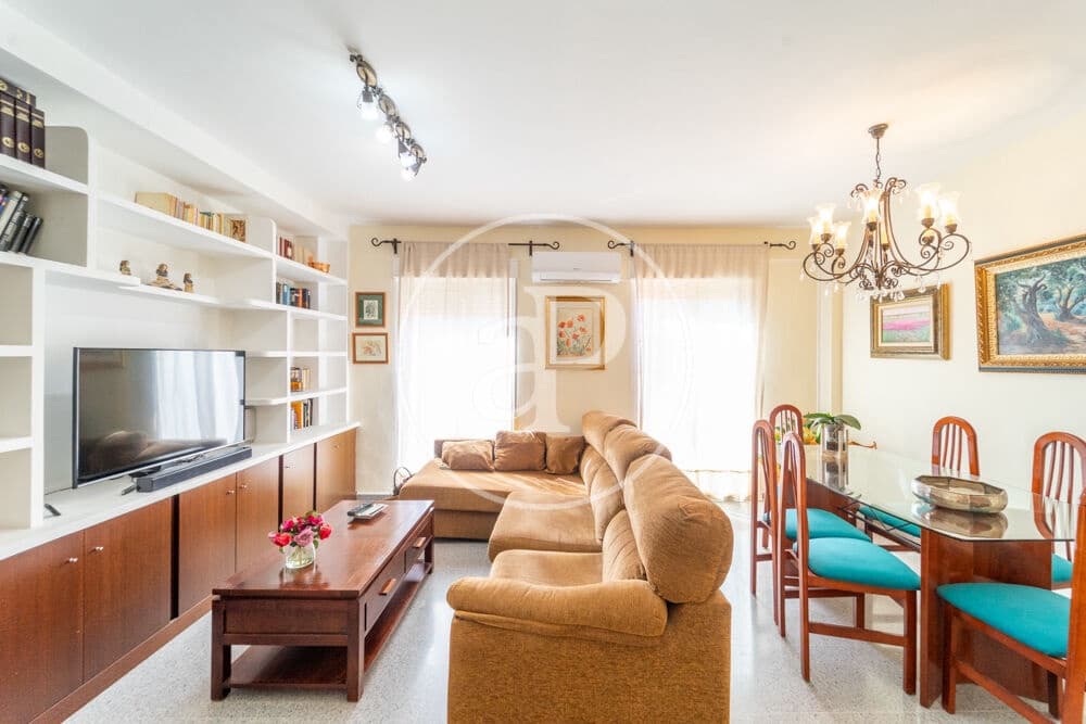 4 bedroom Villa for sale in Alcoy / Alcoi - € 190,000 (Ref: 9861933)
