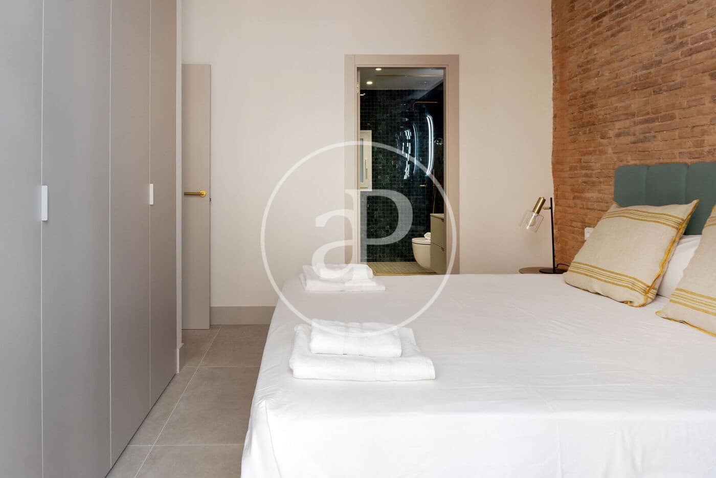 4 bedroom Apartment for rent in Valencia city - € 3,500 (Ref: 9861934)