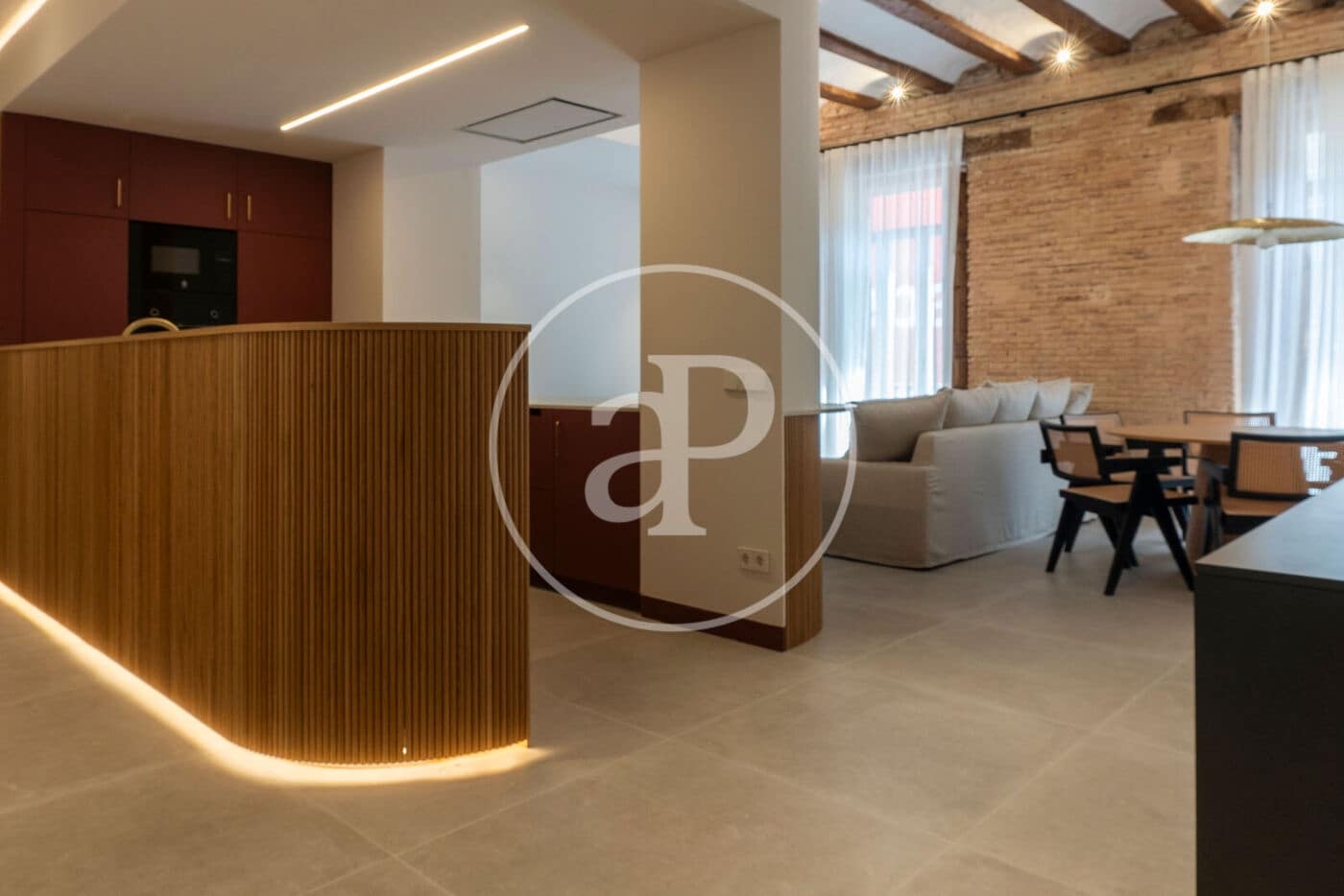 4 bedroom Apartment for rent in Valencia city - € 3,500 (Ref: 9861934)