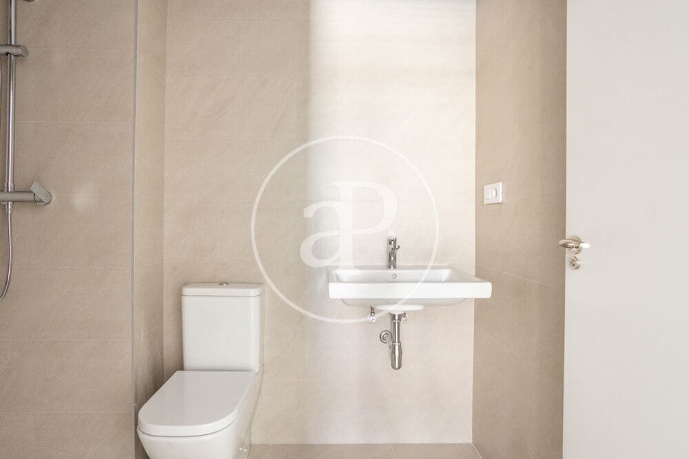 1 bedroom Apartment for sale in Valencia city with pool - € 240,000 (Ref: 9861935)