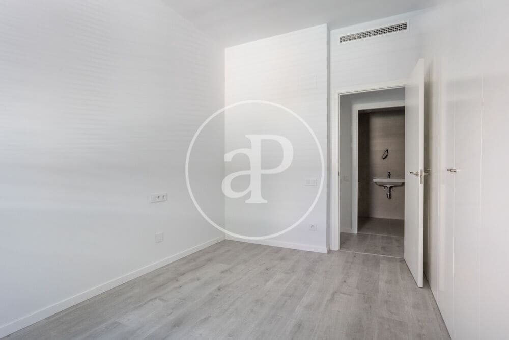 1 bedroom Apartment for sale in Valencia city with pool - € 240,000 (Ref: 9861935)