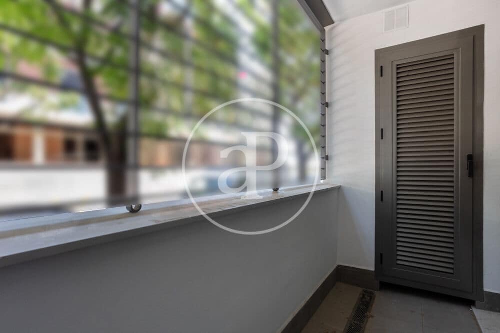 1 bedroom Apartment for sale in Valencia city with pool - € 240,000 (Ref: 9861935)