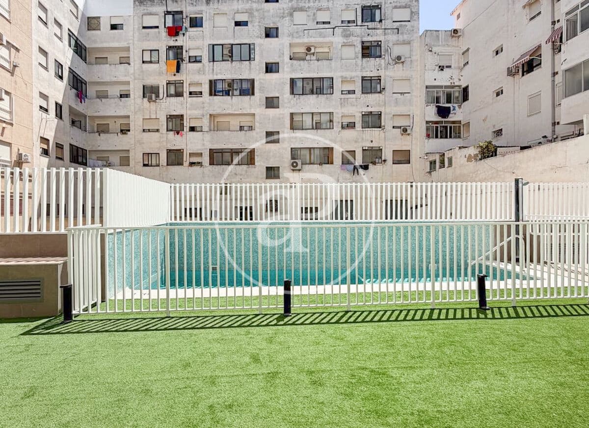 1 Zimmer Apartment zu verkaufen in Valencia Stadt mit Pool - 225.000 € (Ref: 9861935)