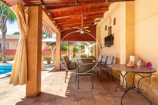 4 chambre Villa/Maison à vendre à Náquera avec piscine - 620 000 € (Ref: 9861936)