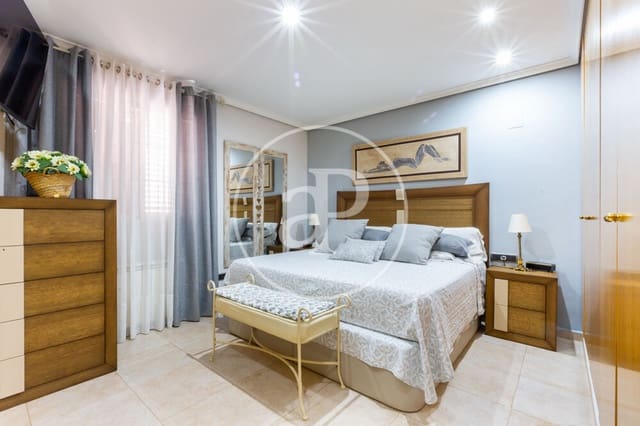 4 chambre Villa/Maison à vendre à Náquera avec piscine - 620 000 € (Ref: 9861936)