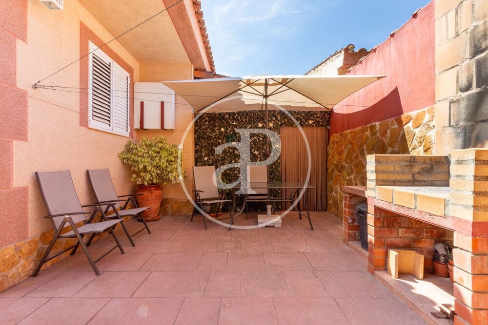4 soverom Villa til salgs i Naquera med svømmebasseng - € 620 000 (Ref: 9861936)
