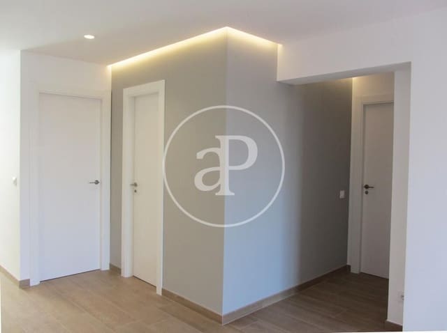 3 sovrum Lägenhet att hyra i L'Amistat, Valencia stad - 1 800 € (Ref: 9865260)