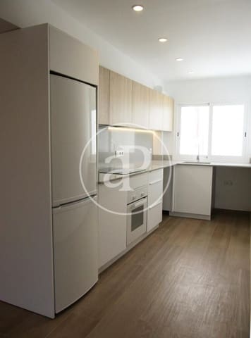 3 sovrum Lägenhet att hyra i L'Amistat, Valencia stad - 1 800 € (Ref: 9865260)