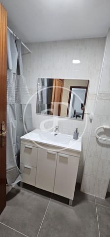 Apartamento de 4 habitaciones en Nou Moles, València ciudad en alquiler - 1.500 € (Ref: 9865261)