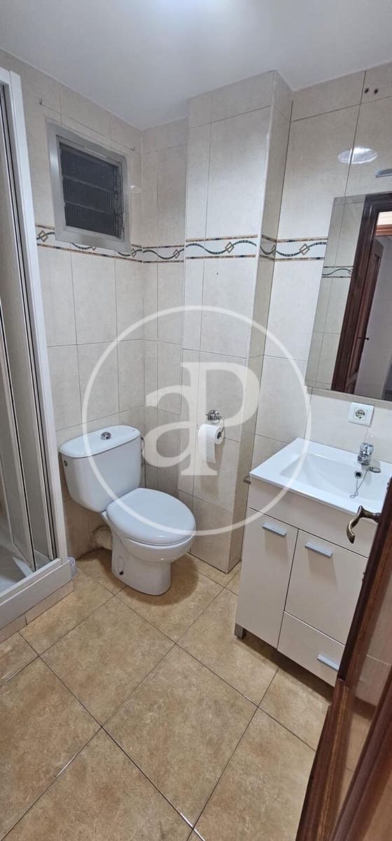 4 bedroom Apartment for rent in Valencia city - € 1,500 (Ref: 9865261)