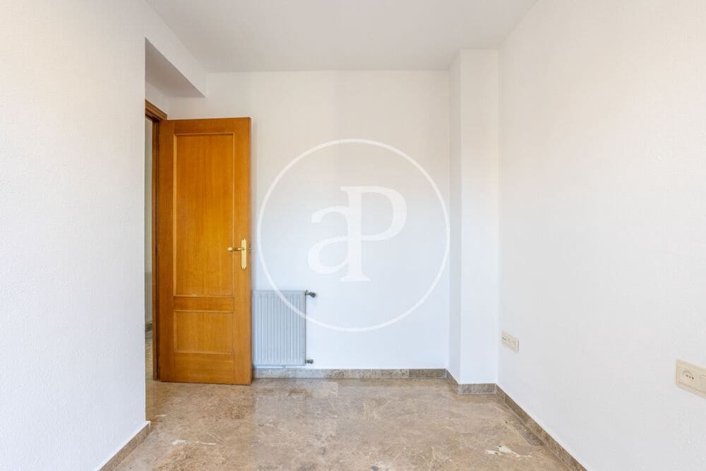 4 quarto Apartamento para arrendar em Valencia cidade com garagem - 1 600 € (Ref: 9865262)