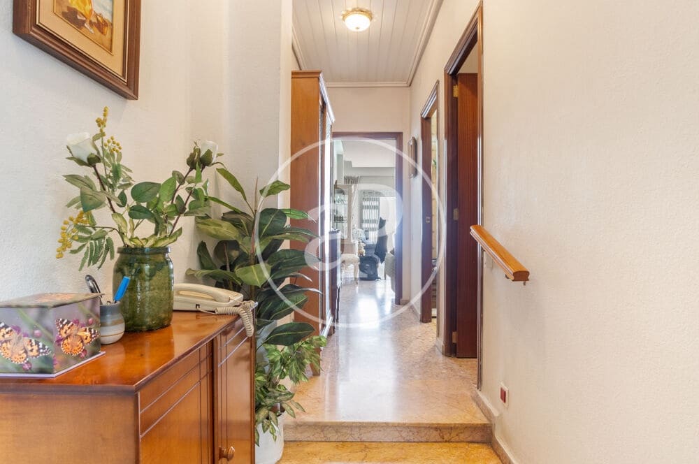 3 bedroom Apartment for sale in Valencia city - € 385,000 (Ref: 9865264)