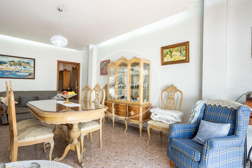 3 bedroom Apartment for sale in Valencia city - € 385,000 (Ref: 9865264)